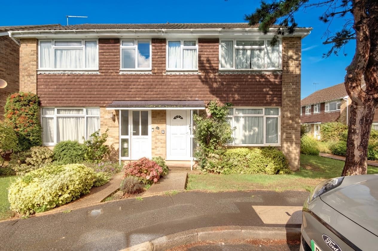 House - Semi-Detached | The Paddocks, Lancing, BN15 | To Let